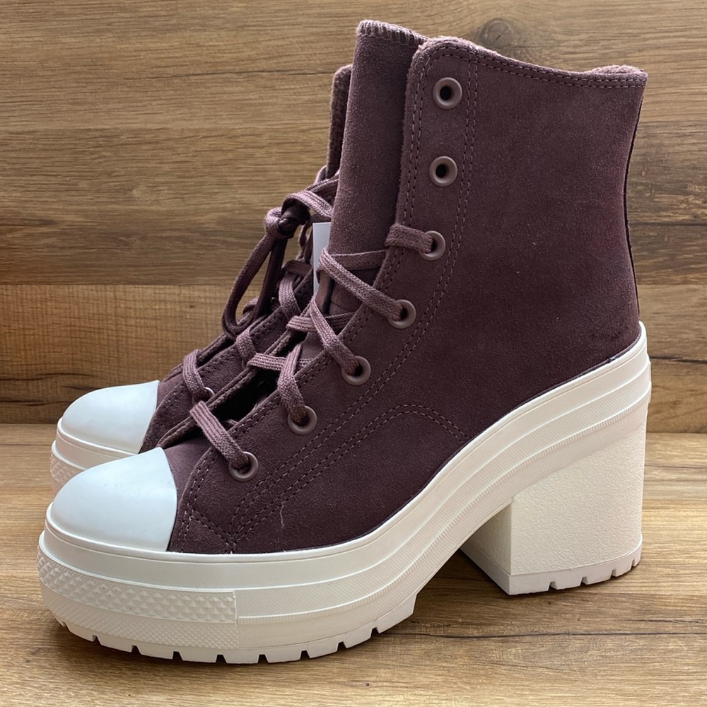 CONVERSE  CHUCK 70 DELUXE HI BRAND 🔥 NEW